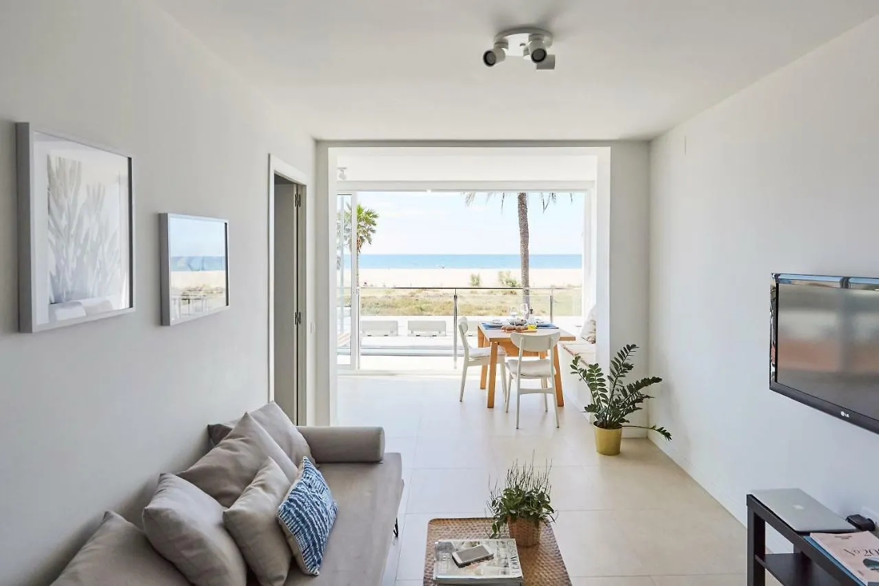 Sunny Beachfront Escape Castelldefels 0*,  Spain