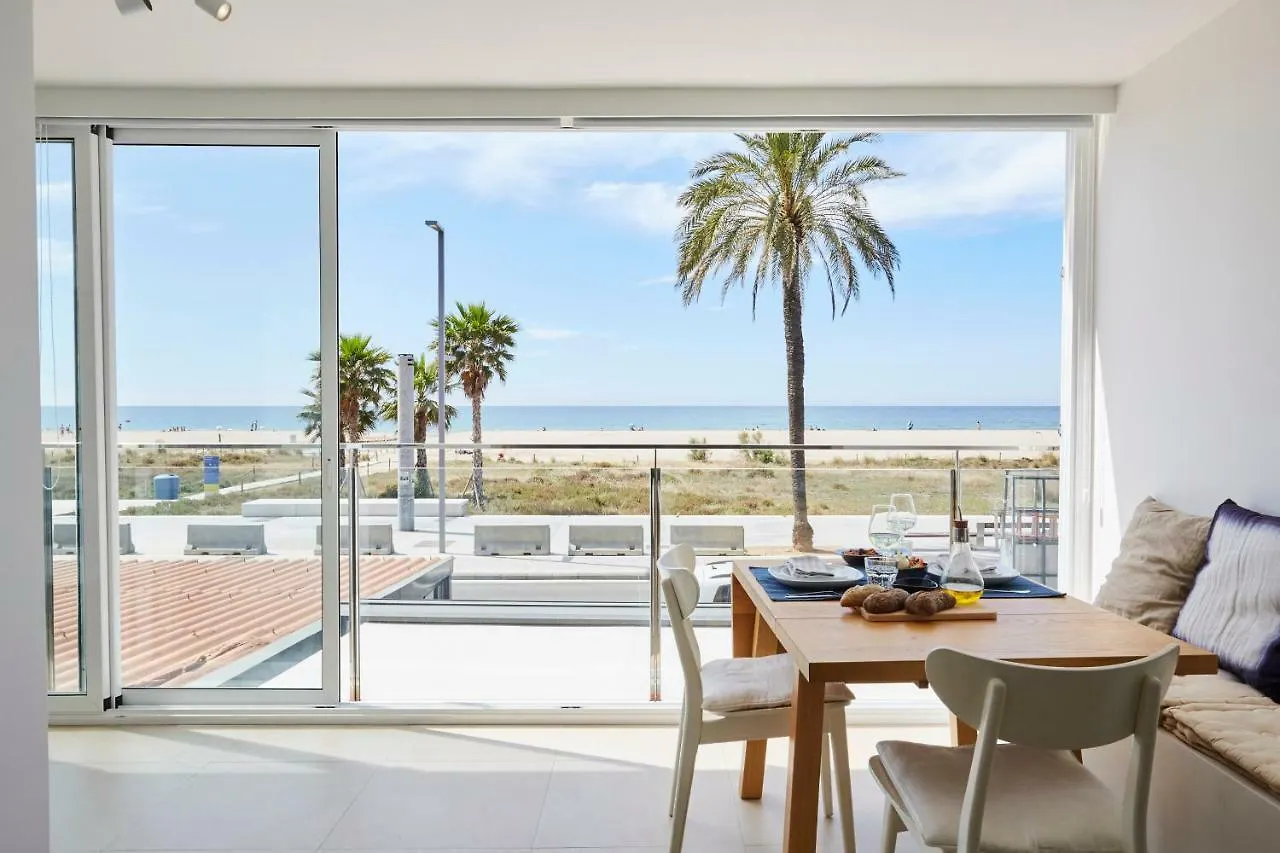 Sunny Beachfront Escape Castelldefels