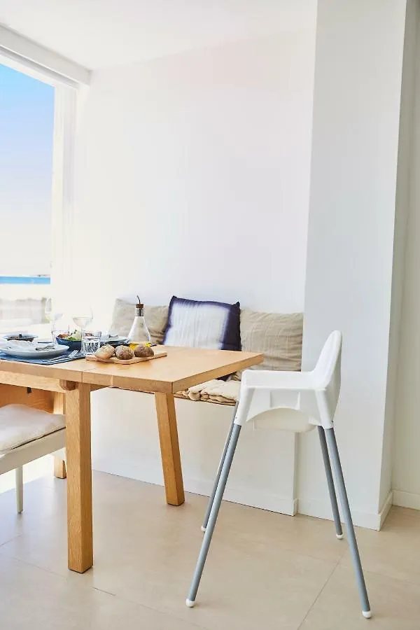 Sunny Beachfront Escape Castelldefels 0*,